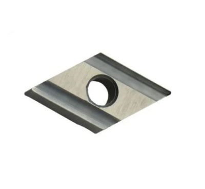 RST DNMG150408R-S B25 keményfém lapka