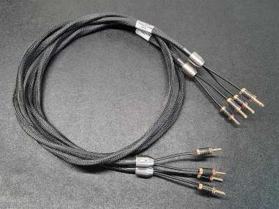 Hydra Titan V/3 H.R.C hangfal kábel