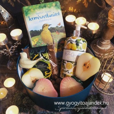 Természetbarát ajándékcsomag erdőfürdő ajándékbox gyertyával, csokival akár gyerekeknek is