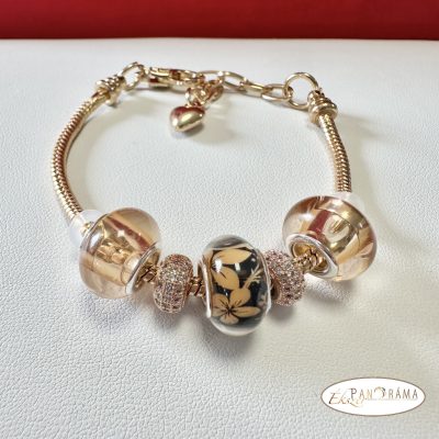 Pandorka karkötő, arany színű alapon - Pezsgő