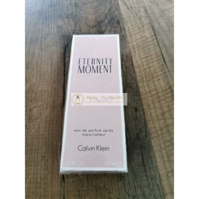 Calvin Klein Eternity Moment Eau De Parfum Spray nőknek, 50ml
