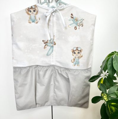 Szárnyaló Barátok – kétoldalas ovis zsák repülő állatok mintával