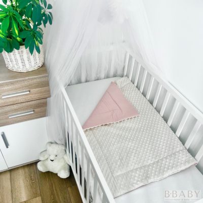 Rachel – Puha babatakaró 70×90 cm | Púder pamutvászon, krém minky, antiallergén töltettel