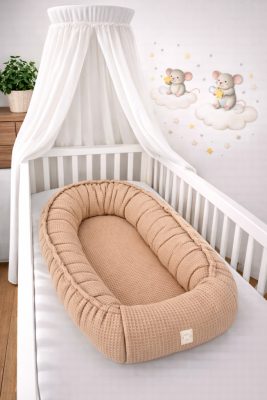 Mogyoró waffle babafészek – 100% pamut, légáteresztő újszülött fészek