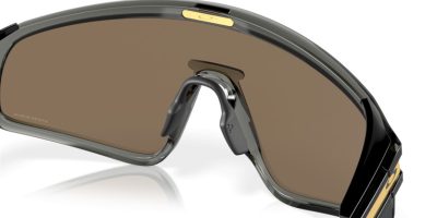 OAKLEY LATCH PANEL 0OO9404 940405 35 Napszemüveg