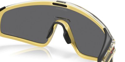OAKLEY LATCH PANEL 0OO9404 940414 35 Napszemüveg
