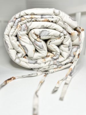 Bbaby járókabetét – Szafari, szürke alapon afrikai állatos pamutvászon, 100×100 cm