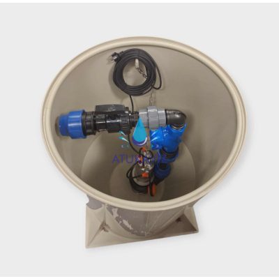 Szennyvízátemelő MINI 1000X700 550 literes szivattyúval 