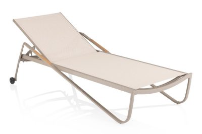 KETTLER DIAMOND alumínium napozóágy teakfa karfával – taupe / bézs