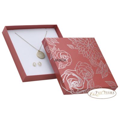 Díszdoboz NAGYOBB SZETTEKNEK