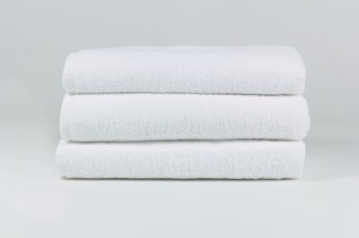 Infniza Fehér Szállodai Törölköző 100% pamut 16/1 50x100cm