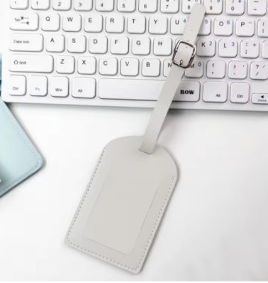 LDV szürke bőröndcímke