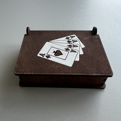 Kártyapakli doboz