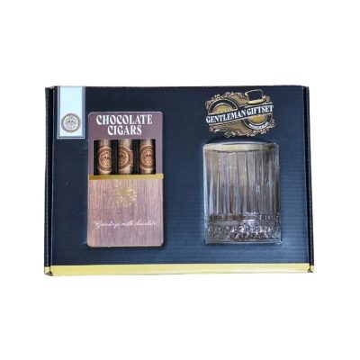 Becky's Gentleman Tejcsokoládé Szivar Whiskey Üveg Pohárral 75g