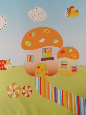 70 x 66 cm-es pelenkázó lap 106 cm széles pelenkázó szekrényre - fiús