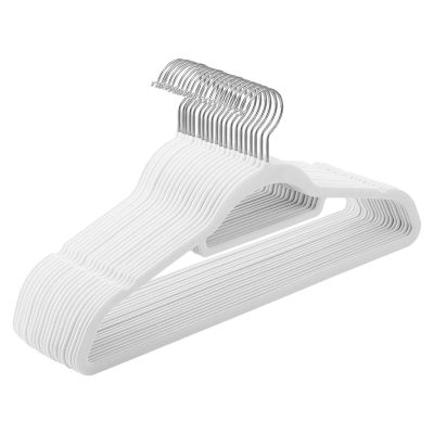 Csúszásmentes bársony vállfák nyakkendőtartóval 20 db, fehér