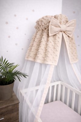 Baba baldachin függöny krém minky betéttel 180x130 cm – puha kiságy baldachin