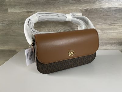 Michael Kors Jet Set Travel crossbody táska