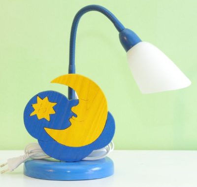 Hold asztali lámpa - SZÉPSÉGHIBÁS !