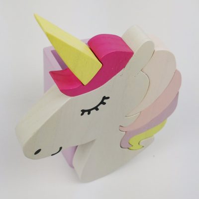 Egyszarvú ceruzatartó