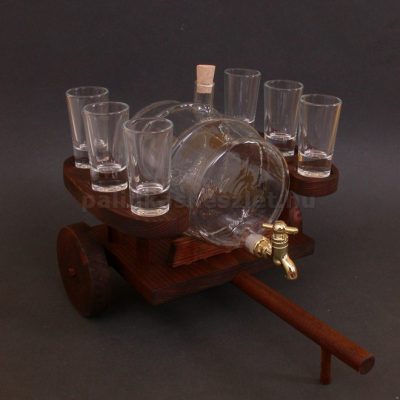 Fa Pálinkás Készlet Szekér 6 pohárral, 1l hordóval