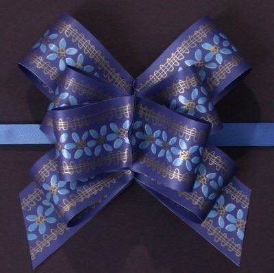 Masni mintás 31mm széles 20 db / csomag virág kék