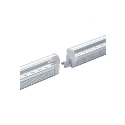 UNIVERSO T5 LED lámpatest 12w 1560lm CCT.Kap IP20 575x53mm átlátszó burával