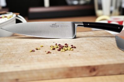 Lion Sabatier Edonist Black séfkés – 20 cm prémium kovácsolt penge