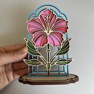 Hibiszkusz virág ablakos dekor